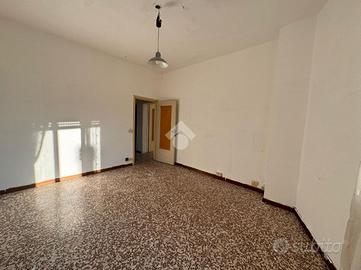 3 LOCALI A OSIO SOTTO