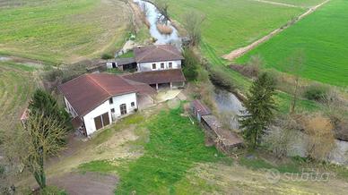 CASA INDIPENDENTE A PORTO MANTOVANO