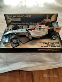 MERCEDES 2010 M. SCHUMACHER 