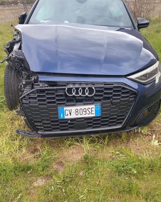 Audi A3 SPB 40 TFSI e S tronic line edition INCIDE