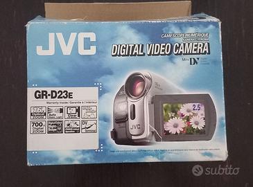 Videocamera JVC GR-D23E
