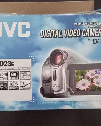 Videocamera JVC GR-D23E