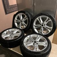Cerchi BMW serie 2 Active Tourer gomme 225/45/18
