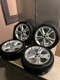 Cerchi BMW serie 2 Active Tourer gomme 225/45/18