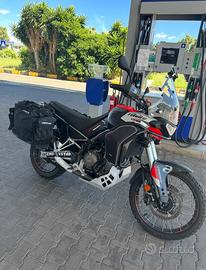 Aprilia tuareg 660