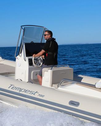 Gommone Capelli Tempest 700+Motore - Disponibile
