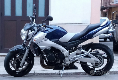 SUZUKI GSR 600 nuova