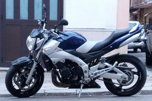 SUZUKI GSR 600 nuova