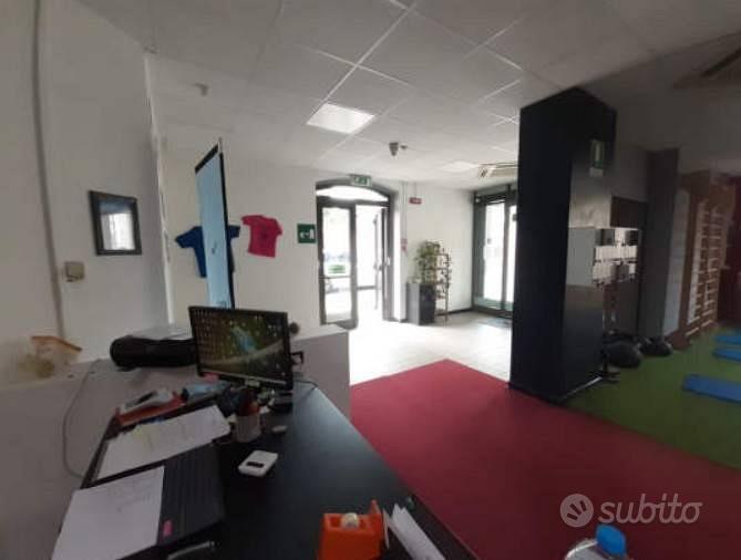 Immobile in asta di 660 m² con 1 locale a Nizza Mo - Vista 5