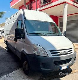 IVECO DAILY 35c15 3.0cc 219.000 KM UNICO PROPR