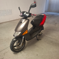 Aprilia sr replica