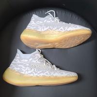 Scarpe Adidas Yeezy boost  come  nuova