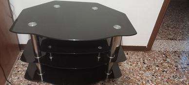 Tavolino in vetro per soggiorno 