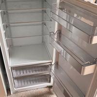 Frigorifero 230 litri