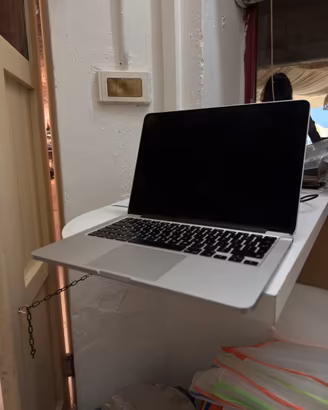 macbook pro i5