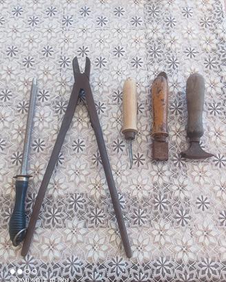 attrezzi vintage calzolaio