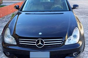 Mercedes Benz CLS , tenuta sempre in ordine.