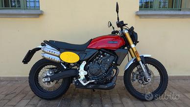 Fantic Caballero 700