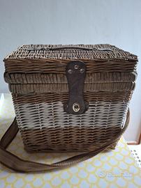 Cesta frigo in vimini per pic-nic 