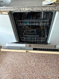 Lavastoviglie ad incasso Electrolux