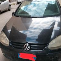 Volkswagen golf 1.6 fsi 3 porte anno 2005