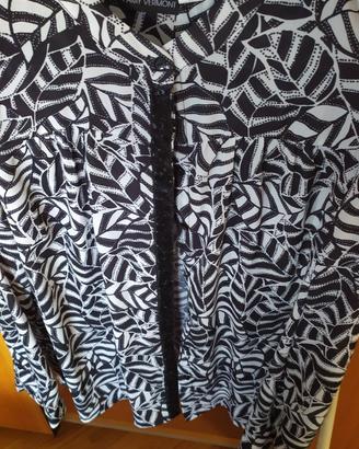 Camicia donna elegante con maniche lunghe