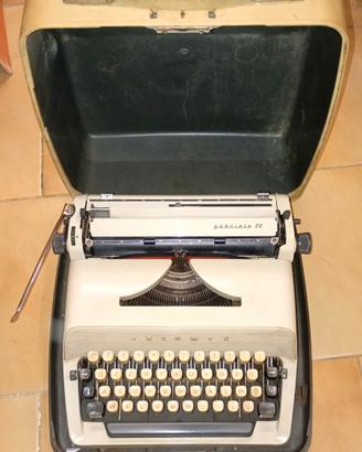 macchina da scrivere