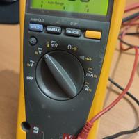 tester multimetro fluke 179 da riparare 