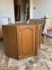 Pensile ad angolo in legno da cucina