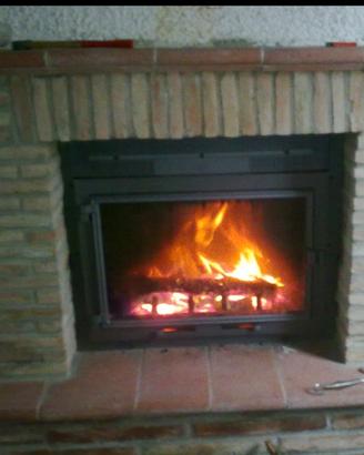 Inserto Camino a Legna 11 kW Fondis,modello f6 