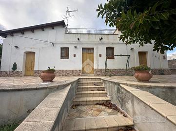 VILLA SINGOLA A AMENDOLARA