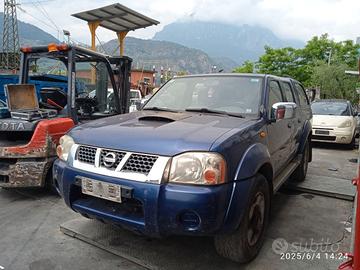 NISSAN NAVARA 2.5 TD 2003 YD25 PER RICAMBI
