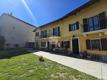 CASA SEMINDIPENDENTE A GOVONE