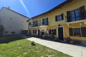 CASA SEMINDIPENDENTE A GOVONE