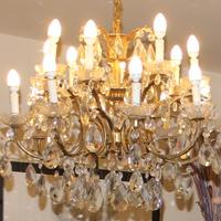 lampadario con gocce