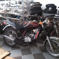 Moto Guzzi Custom 125