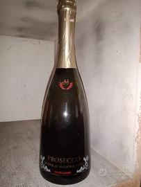 Bottiglia di grappa Prosecco Valdobbiadene
