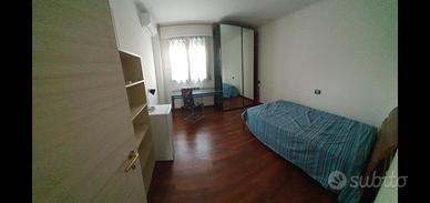 Stanza con bagno privato