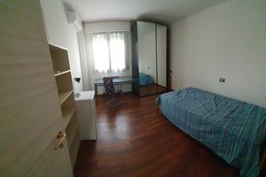Stanza con bagno privato