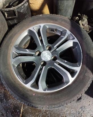 3 Cerchi in lega Peugeot 208 da 16 diamantati