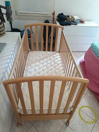 culla lettino marca Pali + materasso