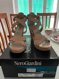 SANDALI NERO GIARDINI