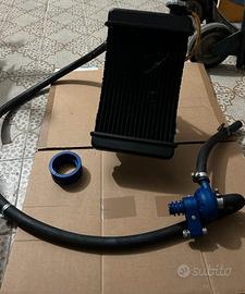 kit radiatore e pompa acqua kart - Sports In vendita a Modena