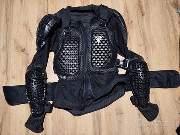 Pettorina e pantaloni enduro cross