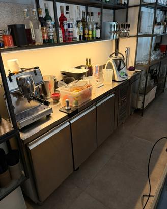 Tavolo refrigerato, frigo BAR ristorante e cucina