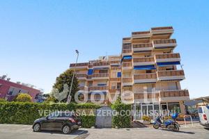 Appartamento di 78 m² con 4 locali e posto auto a 