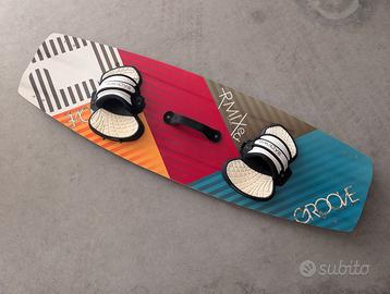 Tavola kitesurf twintip Groove Kiteboards 136x43