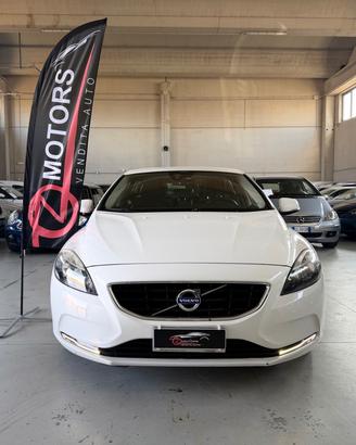 Volvo V40 D3 Geartronic Momentum