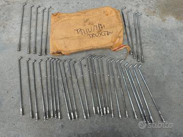 Raggi triumph truxton