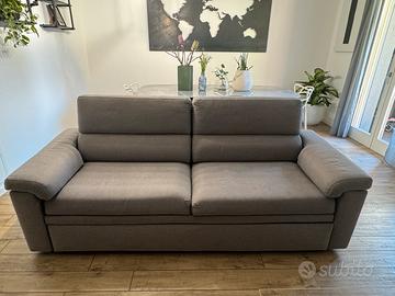 Divano letto 3 posti condizioni perfette